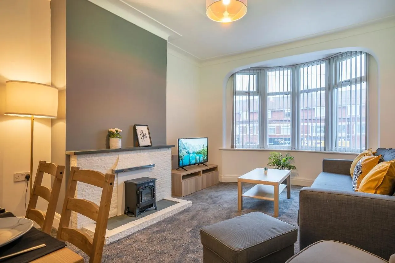 Quiet Neighborhood-Free Parking Apartment Blackpool United Kingdom